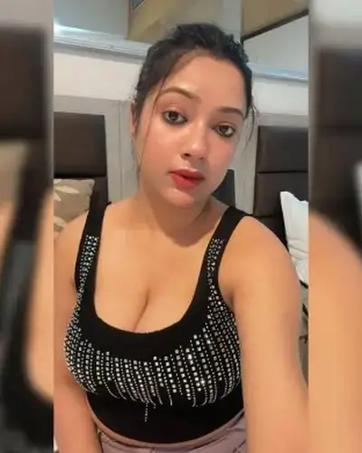 Call Girls Service Bansgaon