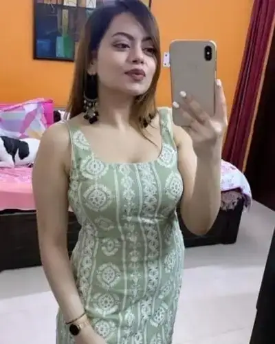 Call Girl in Bansgaon